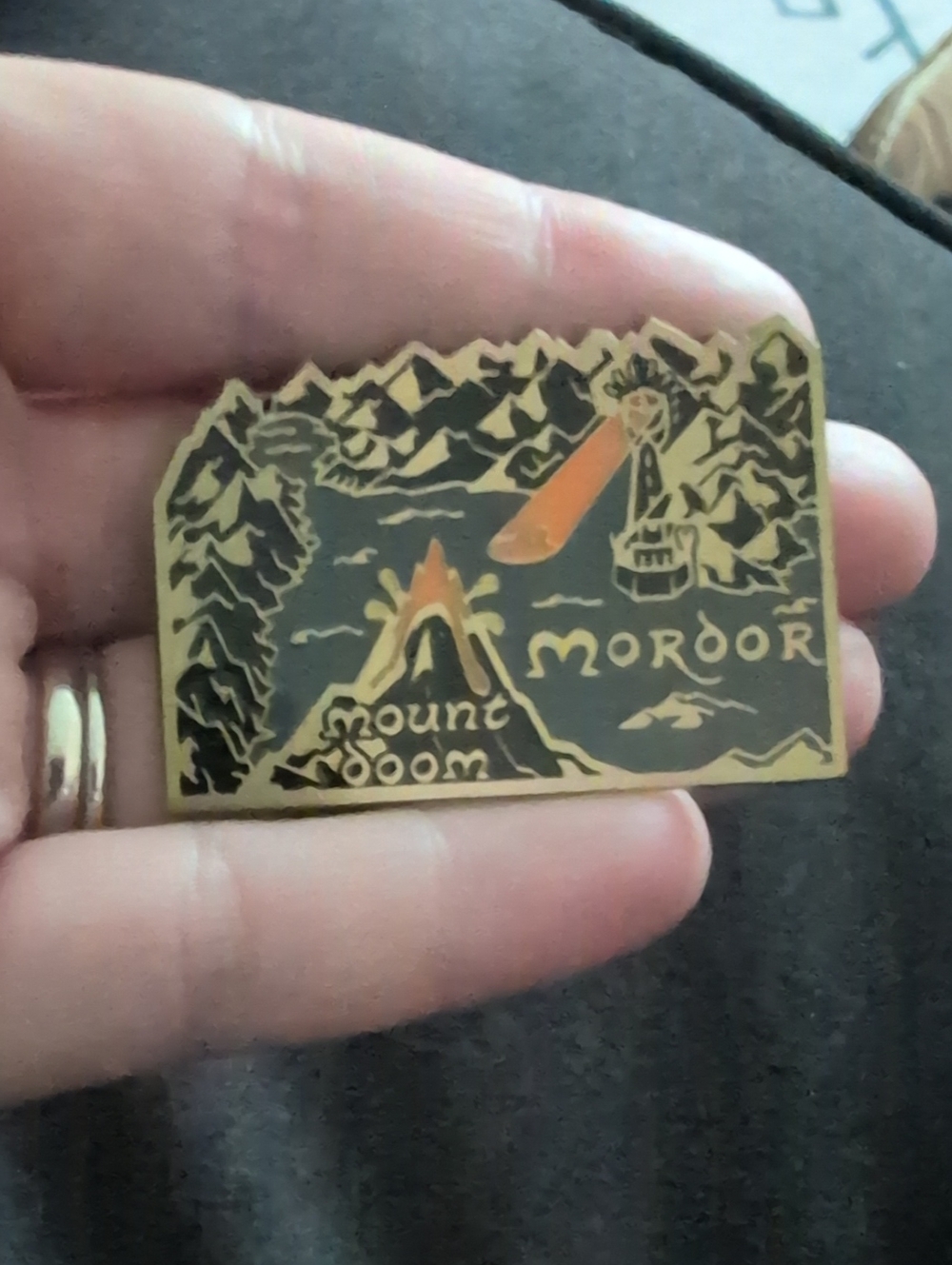 NWOT Licensed Lord Of The Rings Enamel Pin - Mordor Map Design in Black and Gold